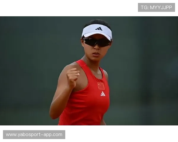 16岁张瑞恩崭露头角奋力冲击TOP100网球梦想展现新锐力量